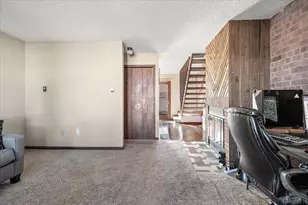 2101 Chatalet Ln, Pueblo, CO 81005 - Photo 3