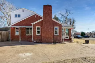 1523 E 9th St, Pueblo, CO 81001 - Photo 3