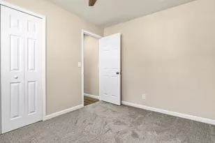 1814 Lark Bunting Ln, Pueblo, CO 81001 - Photo 23