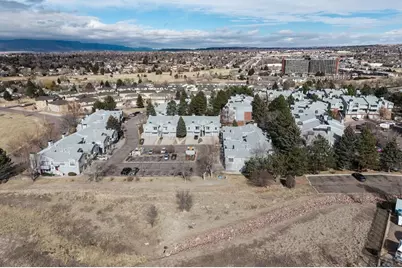 941 Tampico, Colorado Springs, CO 80910 - Photo 27