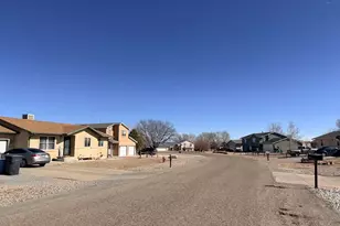 202 E Beshoar Dr, Pueblo West, CO 81007 - Photo 23