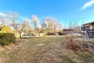 110 Encino Dr, Pueblo, CO 81005 - Photo 25