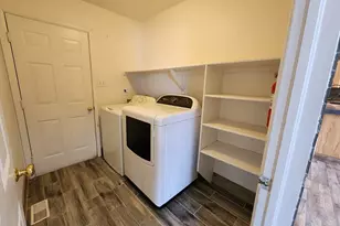 722 S Legend Ln, Pueblo, CO 81007 - Photo 7