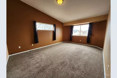 722 S Legend Lane, Pueblo, CO 81007 - Photo 13