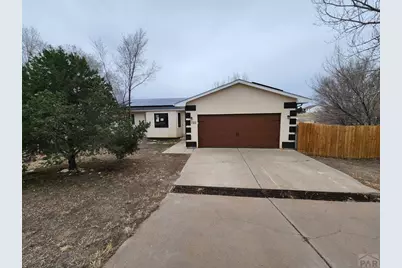 722 S Legend Lane, Pueblo, CO 81007 - Photo 1