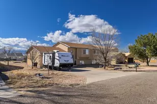 334 W Golden Eagle Way, Pueblo West, CO 81007 - Photo 3