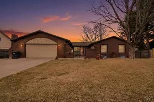 3 Queensbridge Dr, Pueblo, CO 81001 - Photo 1