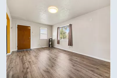 125 W 20th St, Pueblo, CO 81003 - Photo 7