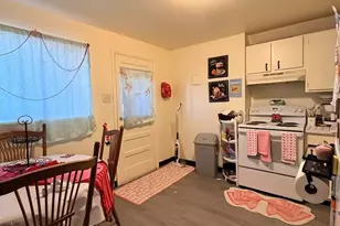 2122 Norman Ln, Pueblo, CO 81005 - Photo 7