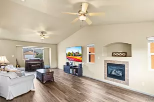 2403 Meadowlark Ln, Pueblo, CO 81008 - Photo 9