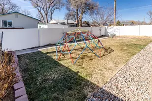 2409 Plains St, Pueblo, CO 81004 - Photo 23