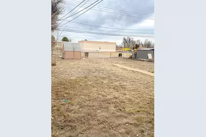 813 Edison Ave, La Junta, CO 81050 - Photo 17