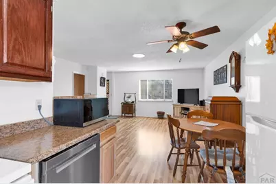 228 W 3rd St, Florence, CO 81226 - Photo 9