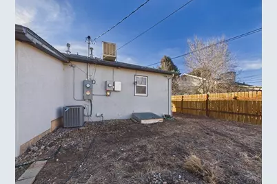 706 Airlane Ave, Pueblo, CO 81005 - Photo 37