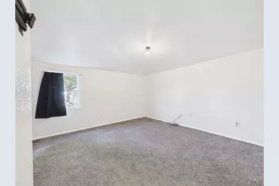 706 Airlane Ave, Pueblo, CO 81005 - Photo 27