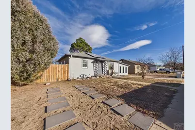 706 Airlane Ave, Pueblo, CO 81005 - Photo 3