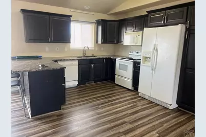 2319 Longhorn Dr, Pueblo, CO 81008 - Photo 5