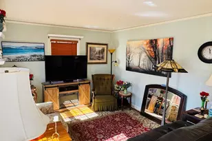 323 W 20th St, Pueblo, CO 81003 - Photo 5