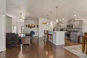 653 E Chaunsey Dr, Pueblo West, CO 81007 - Photo 9