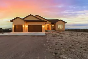 422 S Gilia Dr, Pueblo West, CO 81007 - Photo 1