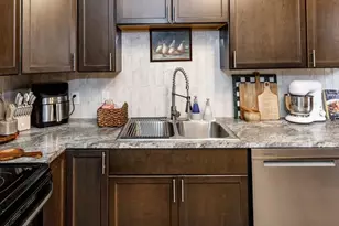 410 W 13th St, Pueblo, CO 81003 - Photo 19