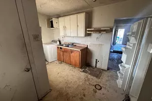 1612 Evergreen, Pueblo, CO 81001 - Photo 9