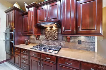 5623 Venezia Way, Pueblo, CO 81005 - Photo 15