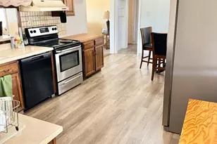 1922 Elmwood Ln, Pueblo, CO 81005 - Photo 13