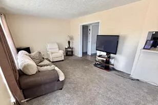 1922 Elmwood Ln, Pueblo, CO 81005 - Photo 11