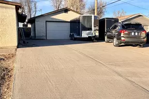 1922 Elmwood Ln, Pueblo, CO 81005 - Photo 5