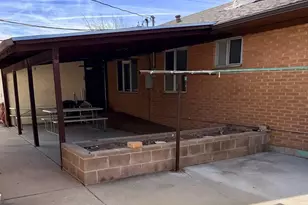 1922 Elmwood Ln, Pueblo, CO 81005 - Photo 7