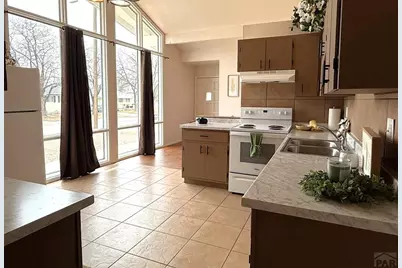 3139 Skyview Ave, Pueblo, CO 81008 - Photo 9