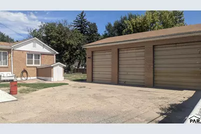 1910 E 8th St, Pueblo, CO 81001 - Photo 5