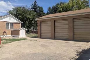 1910 E 8th St, Pueblo, CO 81001 - Photo 5
