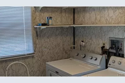 1910 E 8th St, Pueblo, CO 81001 - Photo 11