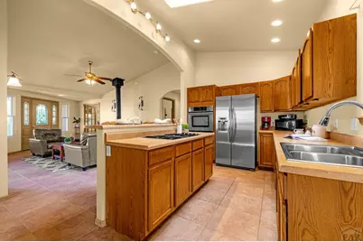 1420 E Gem Dr, Pueblo West, CO 81007 - Photo 11