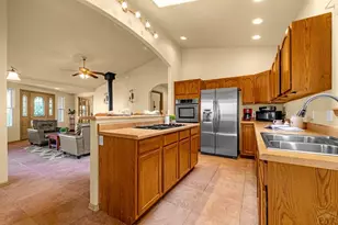 1420 E Gem Dr, Pueblo West, CO 81007 - Photo 11