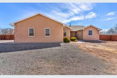 2064 Iris Rd, Pueblo, CO 81006 - Photo 37