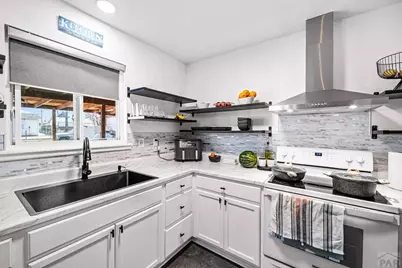 1810 Jones Ave, Pueblo, CO 81004 - Photo 7