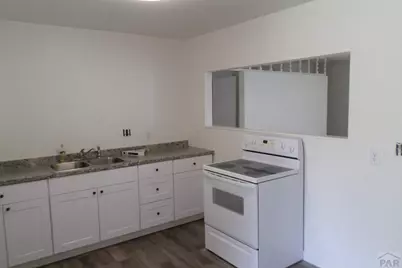 709 Airlane Ave, Pueblo, CO 81005 - Photo 3