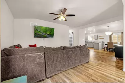 2001 W 12th St, Pueblo, CO 81003 - Photo 11