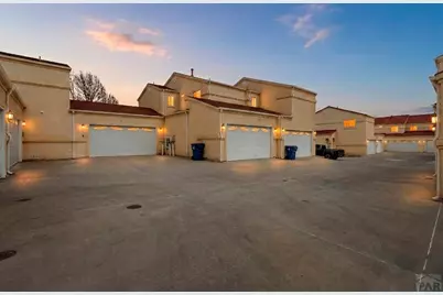 4141 Outlook Blvd #L., Pueblo, CO 81008 - Photo 3