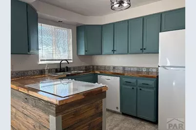 2690 Sherwood Lane, Pueblo, CO 81005 - Photo 5