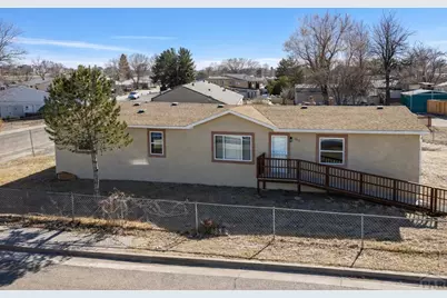 802 Bradish Ave, La Junta, CO 81050 - Photo 5