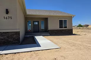 1675 N Lyon Dr, Pueblo West, CO 81007 - Photo 5