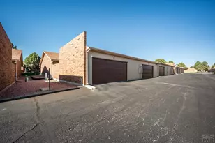 2106 Chatalet, Pueblo, CO 81005 - Photo 25