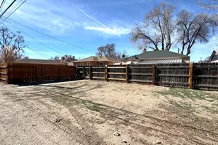 634 S Prairie Ave, Pueblo, CO 81005 - Photo 21