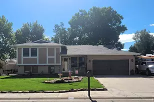 6 Archway Ln, Pueblo, CO 81005 - Photo 3