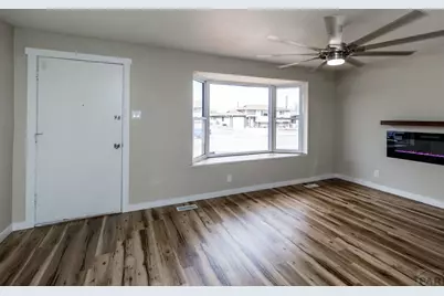 100 Stanford Ave, Pueblo, CO 81005 - Photo 3