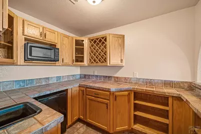 995 S Linden Pl, Pueblo West, CO 81007 - Photo 37